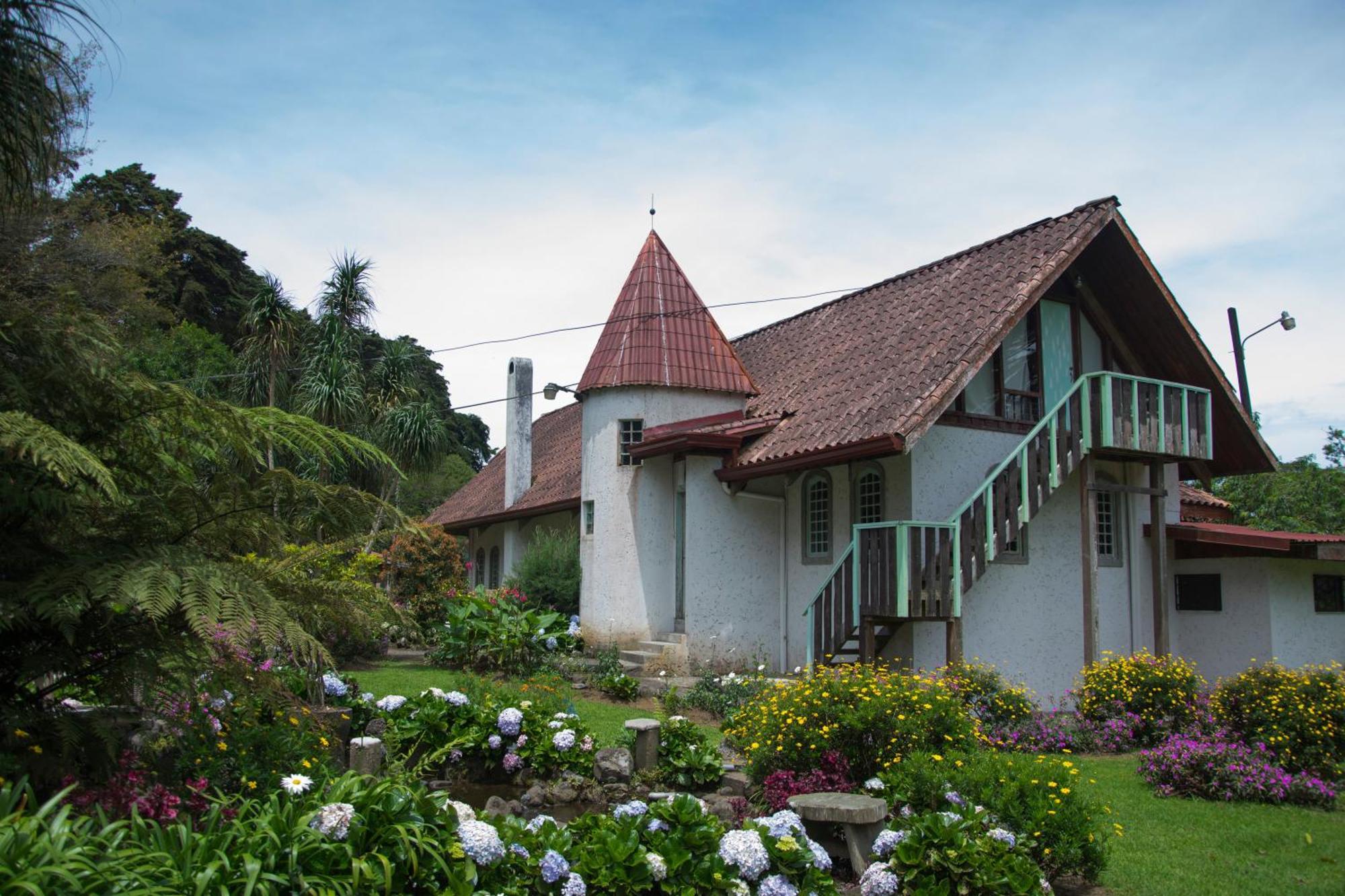 Hotel Chalet Tirol Heredia Extérieur photo